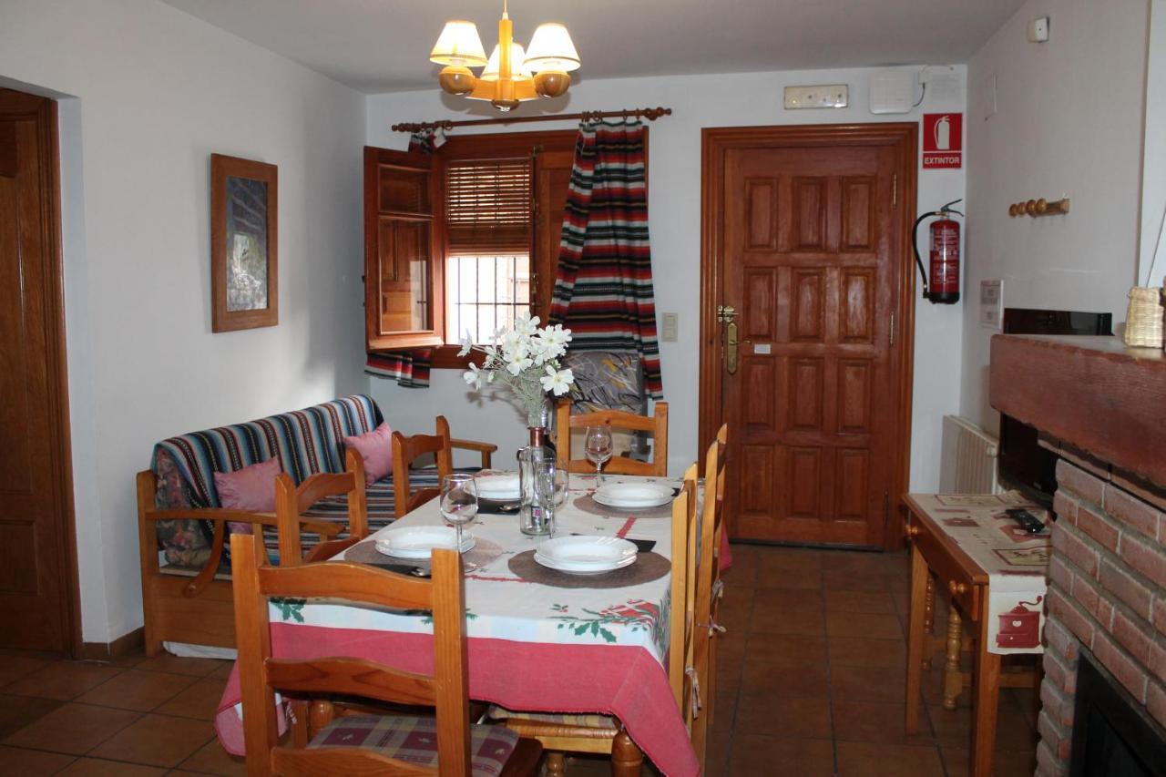 Apartamentos Rurales Rosendo: El Romero กาปีเลย์รา ภายนอก รูปภาพ
